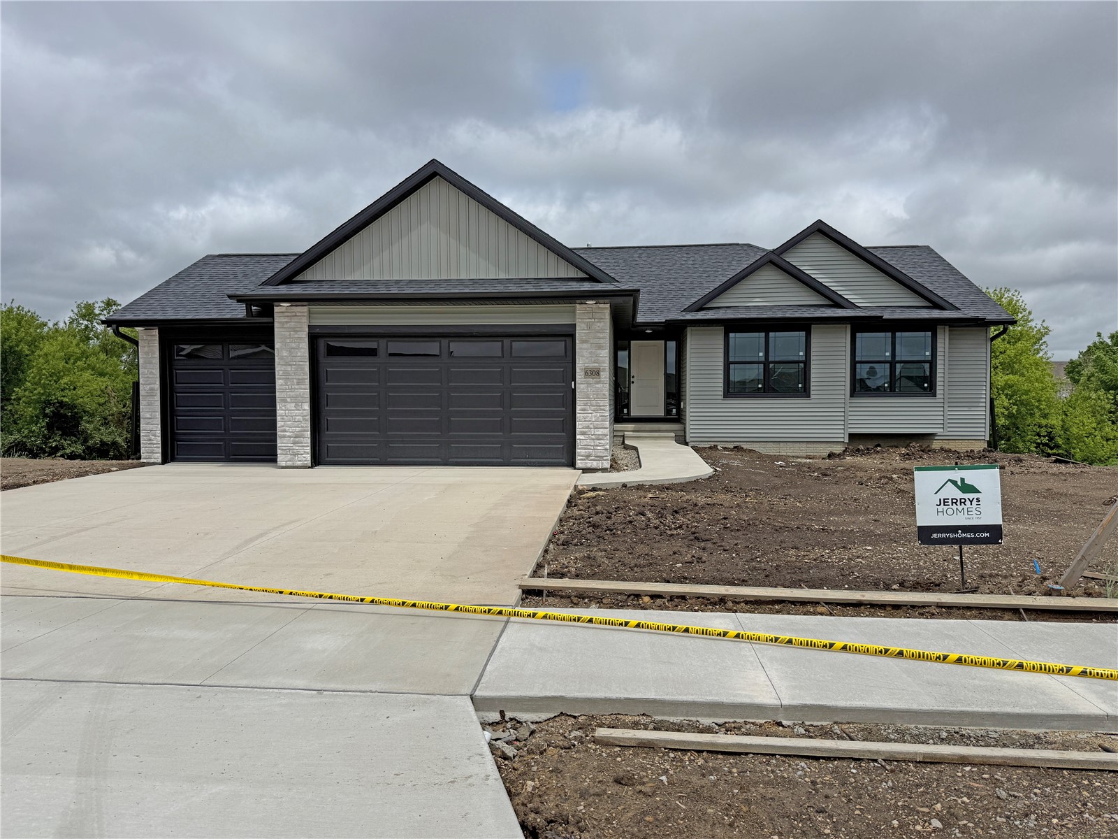 6308 Prairie Rose Circle SW Cedar Rapids IA 52404