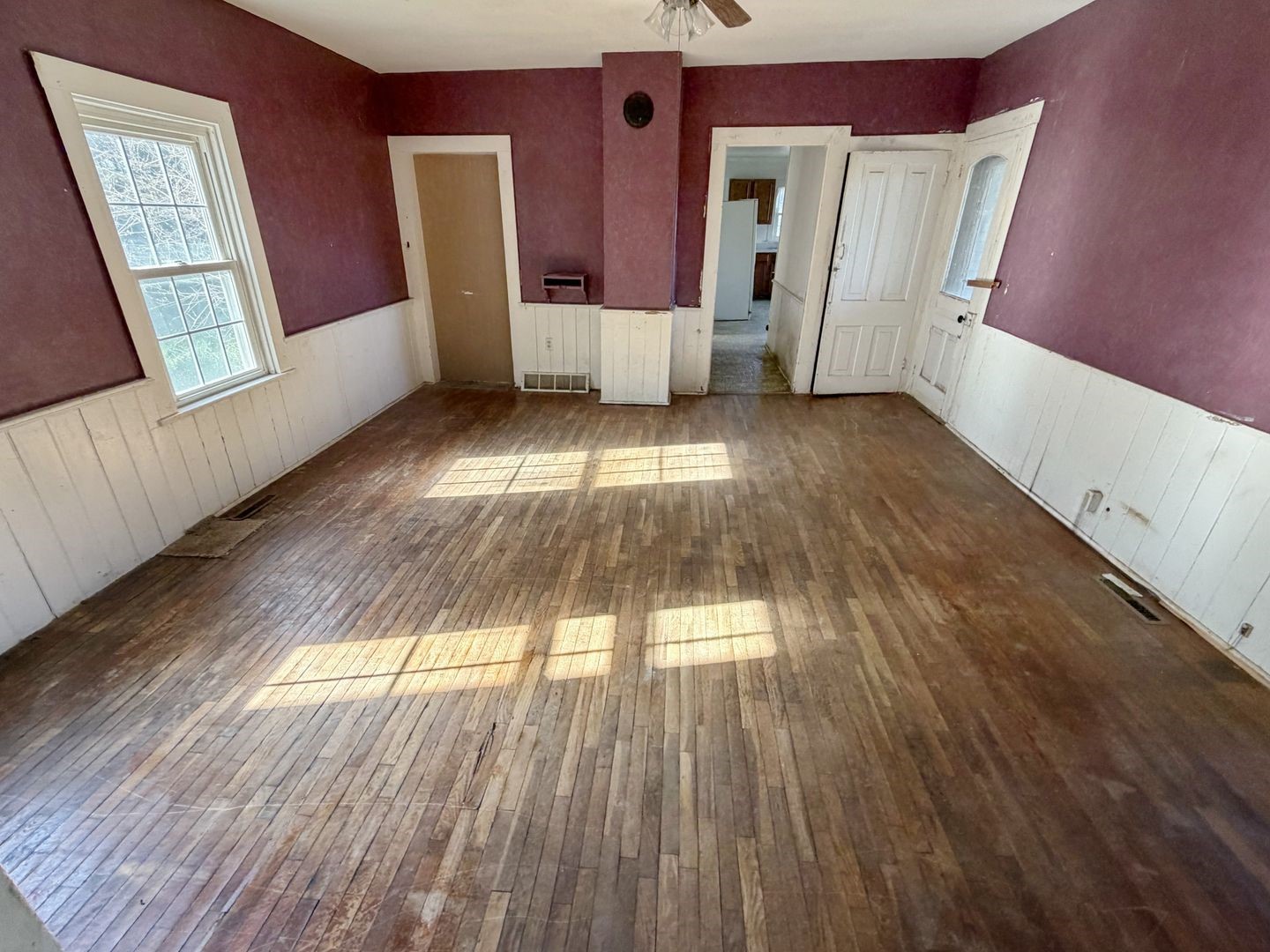 1555 77th Street Luzerne IA 52208