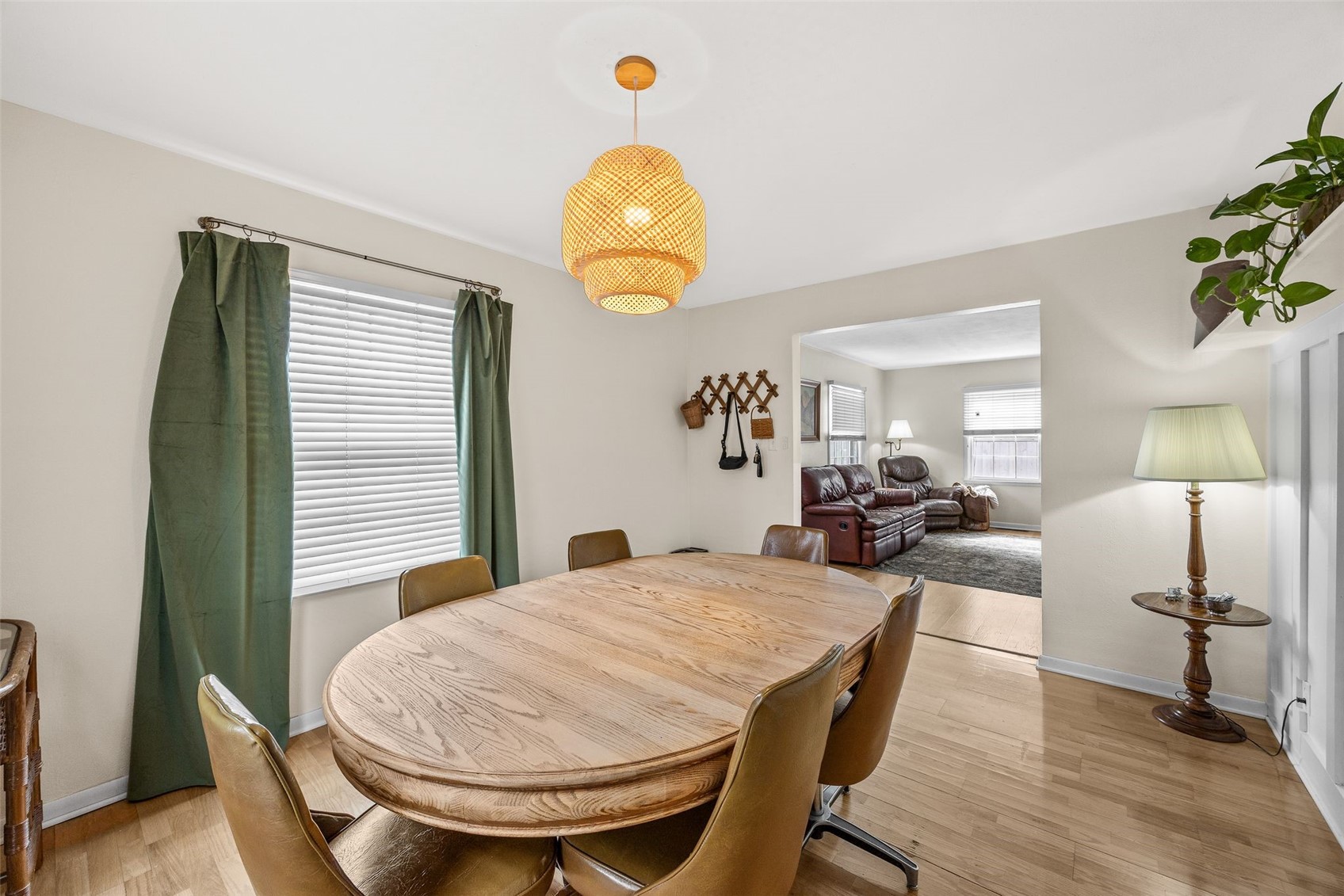2253 Meadowbrook Drive SE Cedar Rapids IA 52403