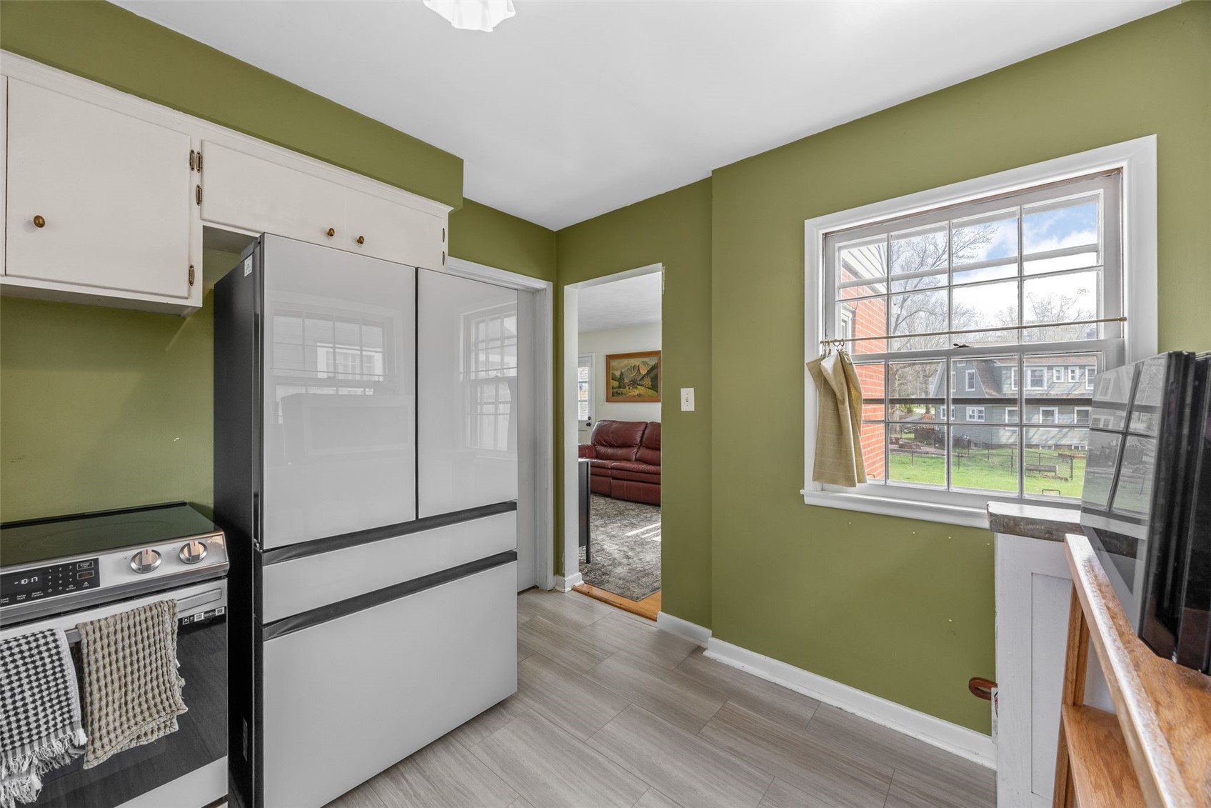2253 Meadowbrook Drive SE Cedar Rapids IA 52403