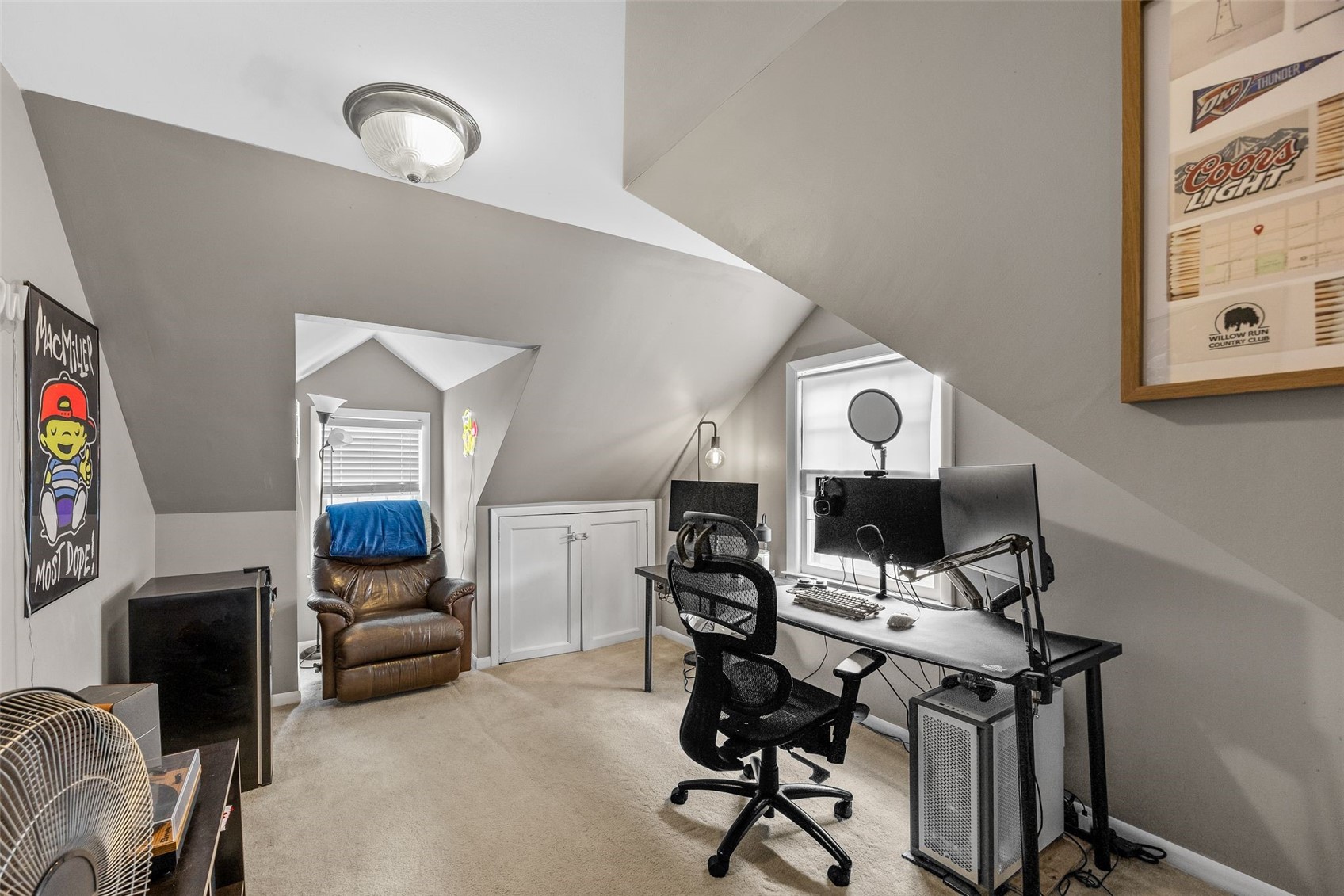 2253 Meadowbrook Drive SE Cedar Rapids IA 52403