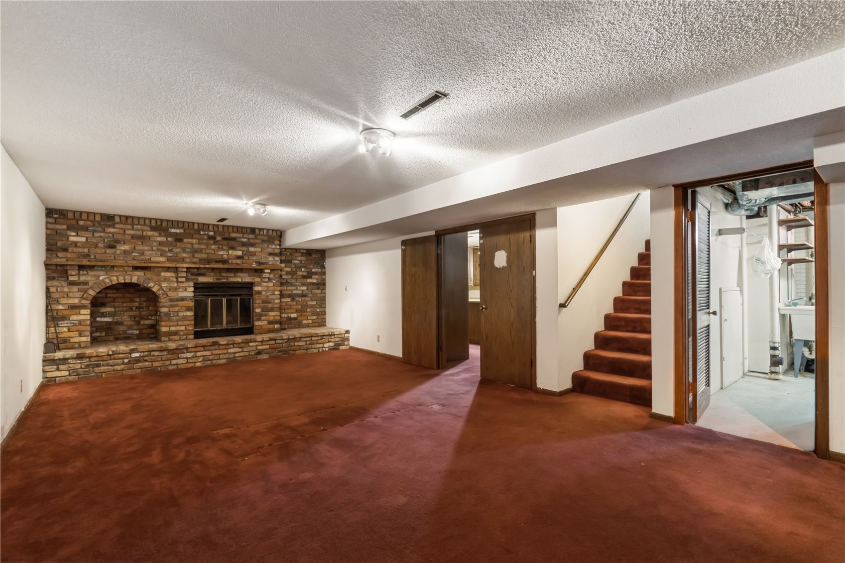 158 32nd Street NW Cedar Rapids IA 52405