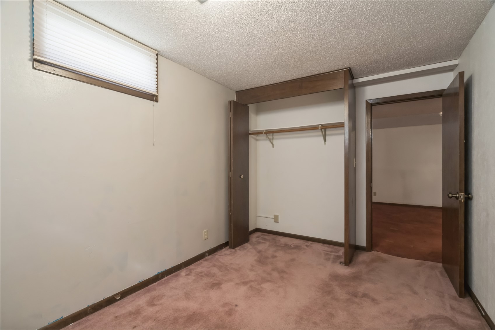 158 32nd Street NW Cedar Rapids IA 52405