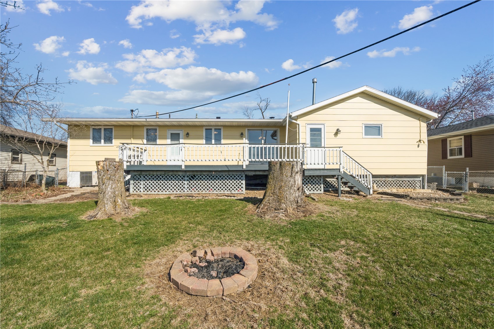 158 32nd Street NW Cedar Rapids IA 52405