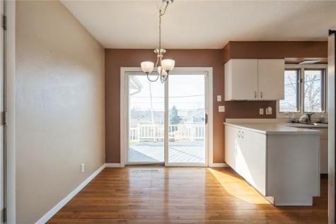 158 32nd Street NW Cedar Rapids IA 52405