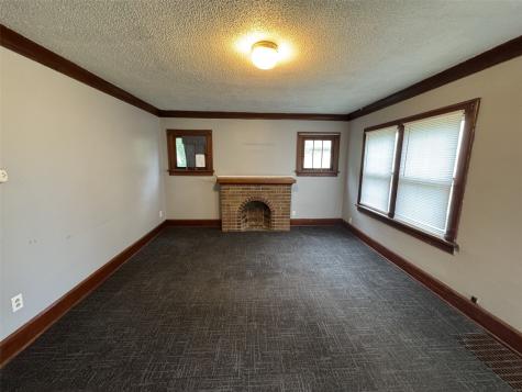 238 11th Street NW Cedar Rapids IA 52405