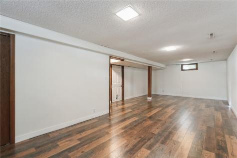 1875 Douglas Court Marion IA 52302