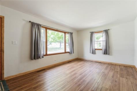 1875 Douglas Court Marion IA 52302