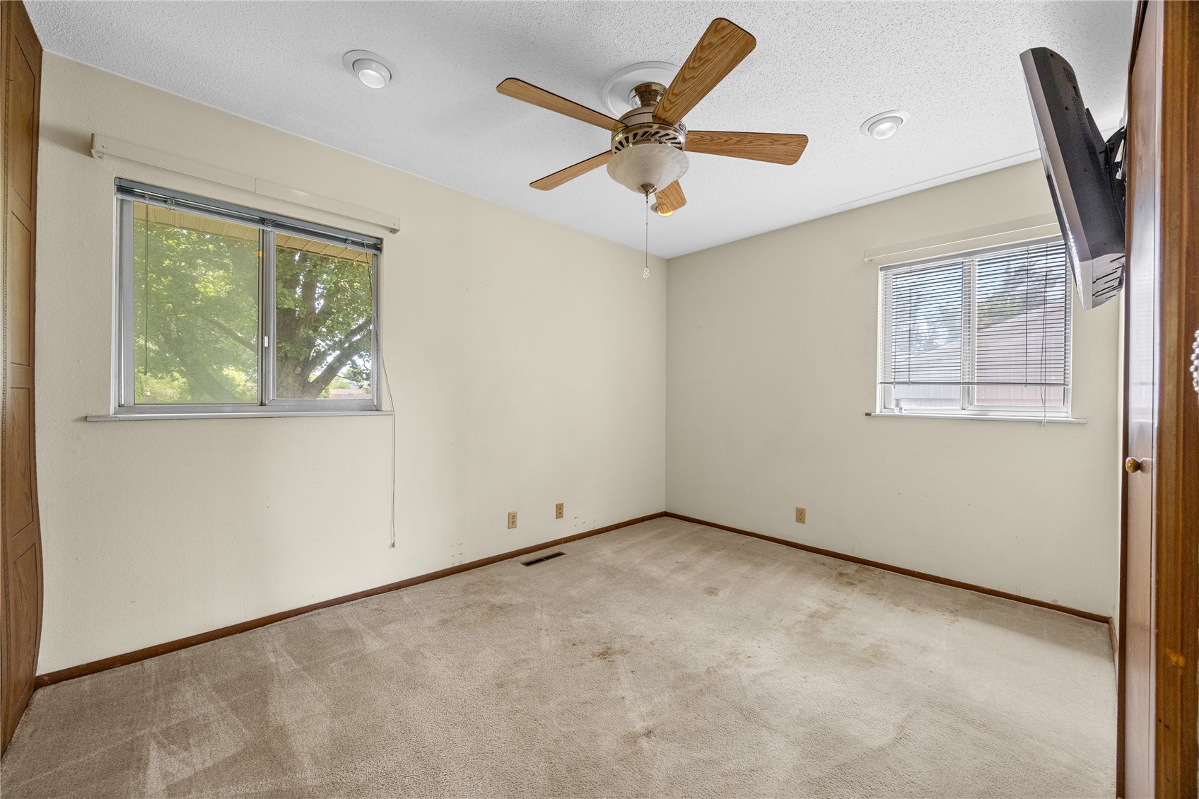 3401 Ardsley Lane SW Cedar Rapids IA 52404