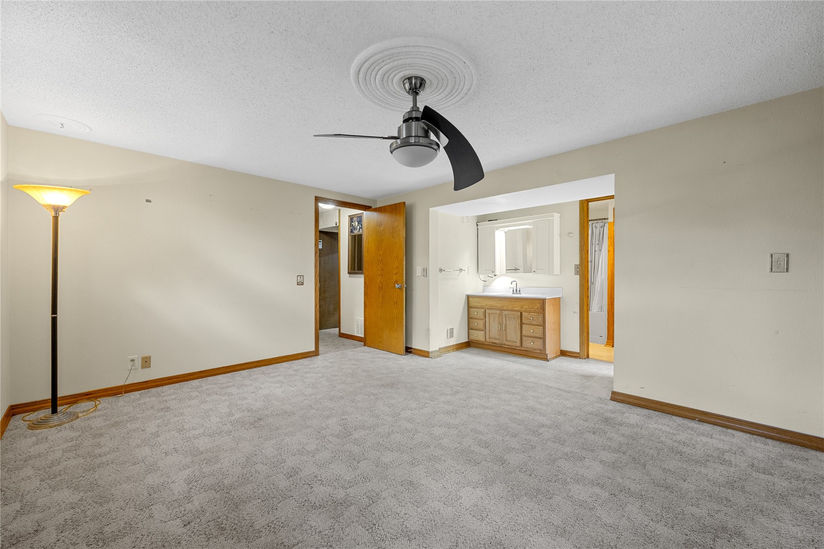 3401 Ardsley Lane SW Cedar Rapids IA 52404