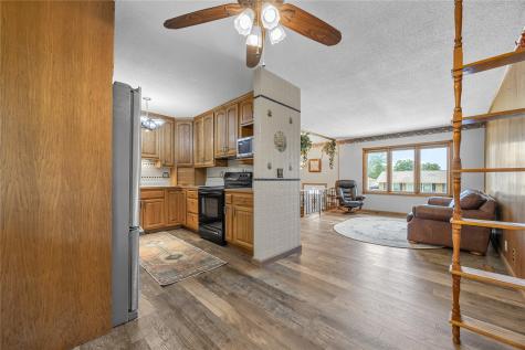 3401 Ardsley Lane SW Cedar Rapids IA 52404
