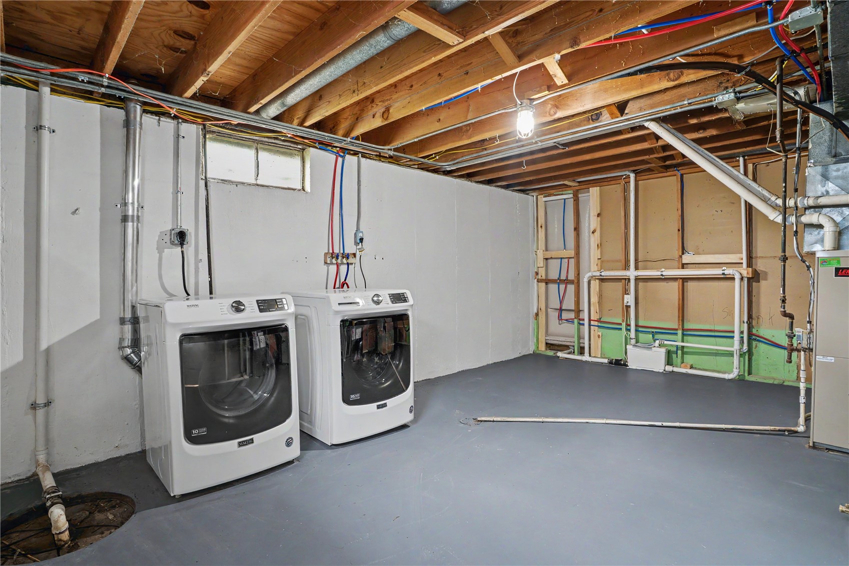5700 Colorado Drive SW Cedar Rapids IA 52404