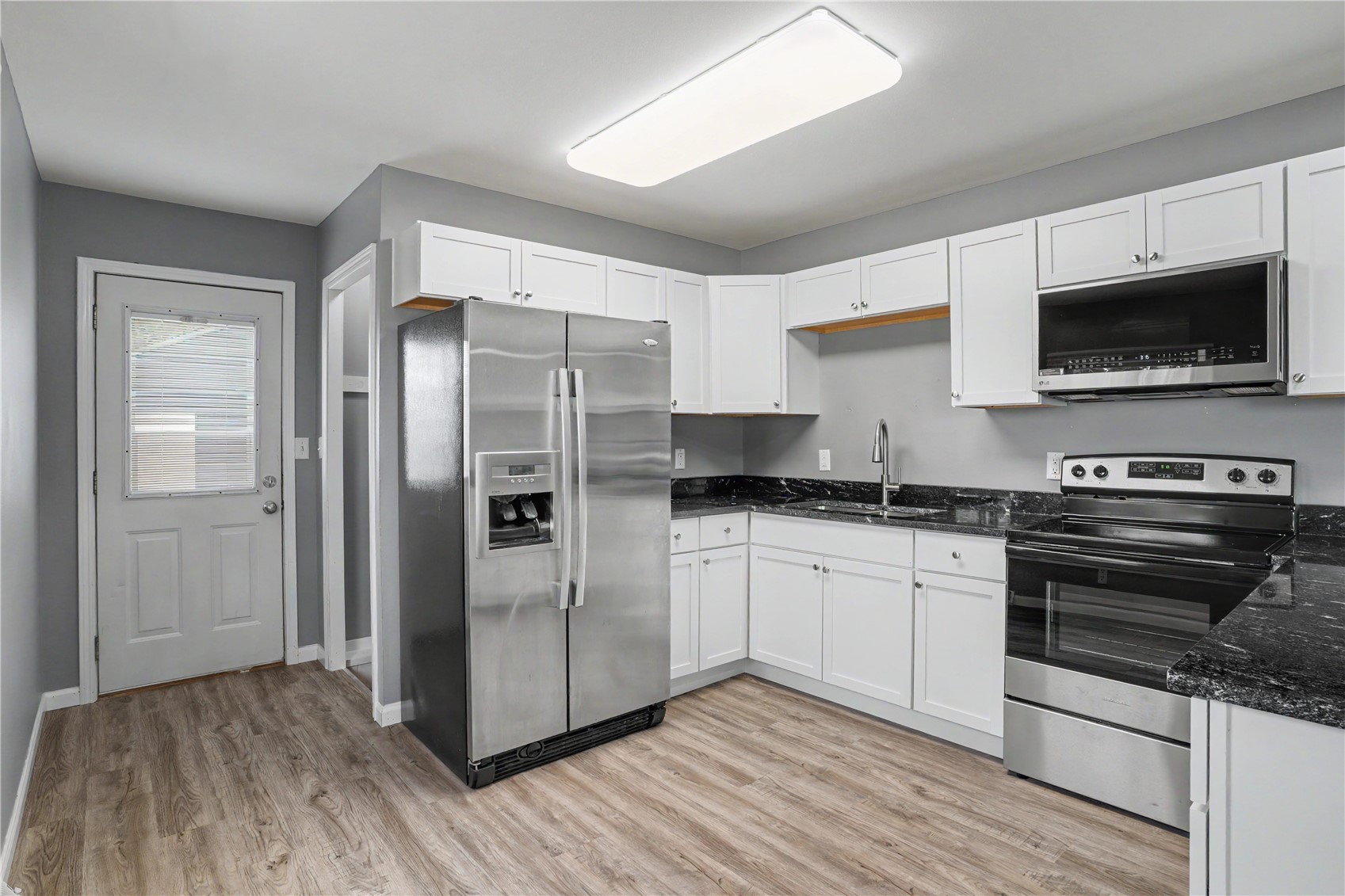 5700 Colorado Drive SW Cedar Rapids IA 52404