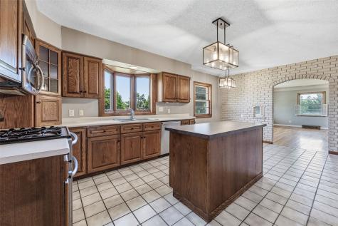 2750 10th Street Marion IA 52302