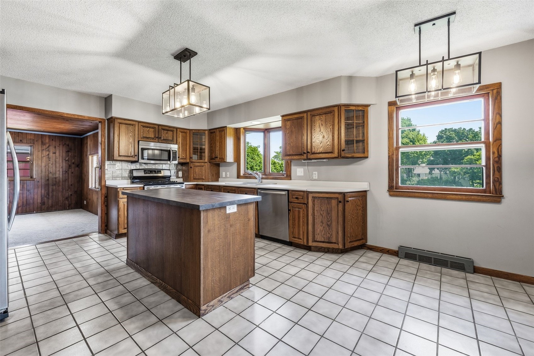 2750 10th Street Marion IA 52302