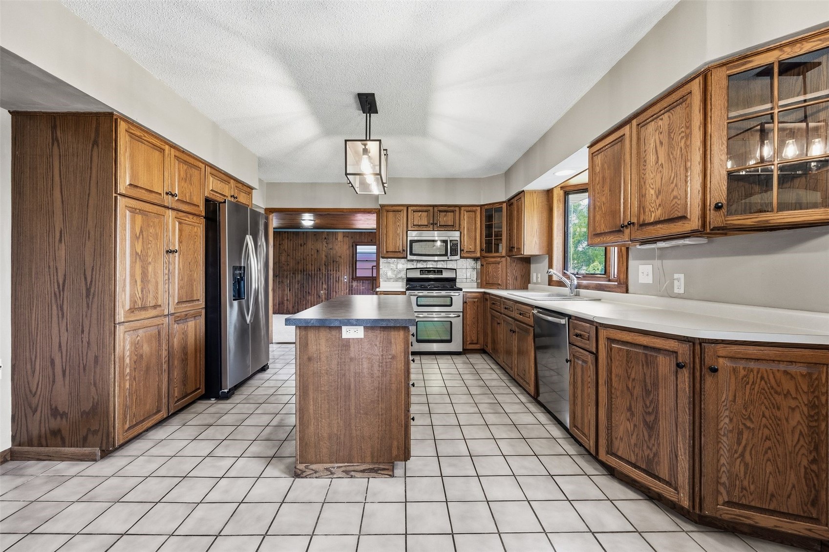 2750 10th Street Marion IA 52302