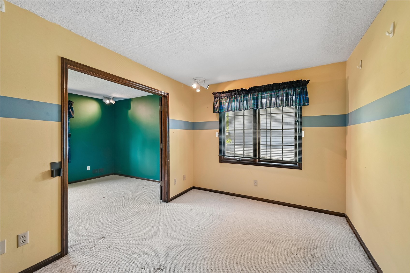 5022 Broadlawn Drive SE Cedar Rapids IA 52403