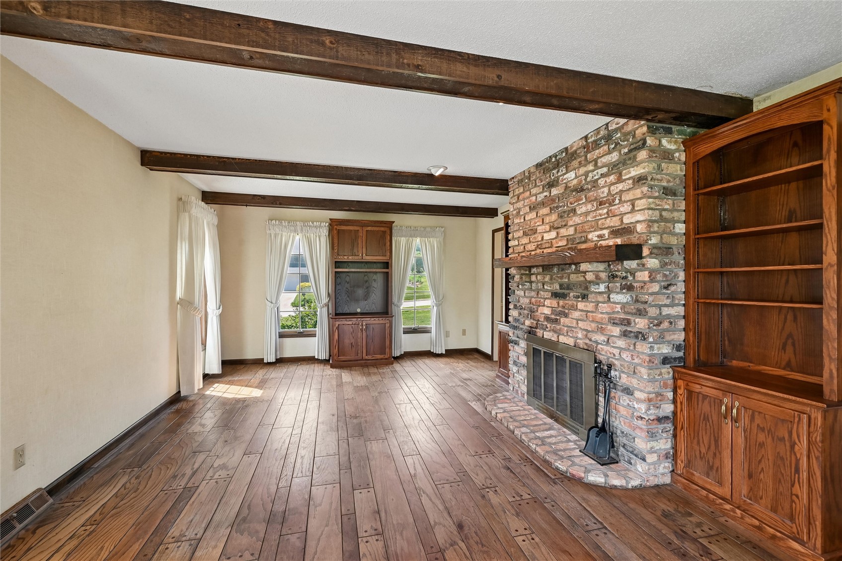 5022 Broadlawn Drive SE Cedar Rapids IA 52403
