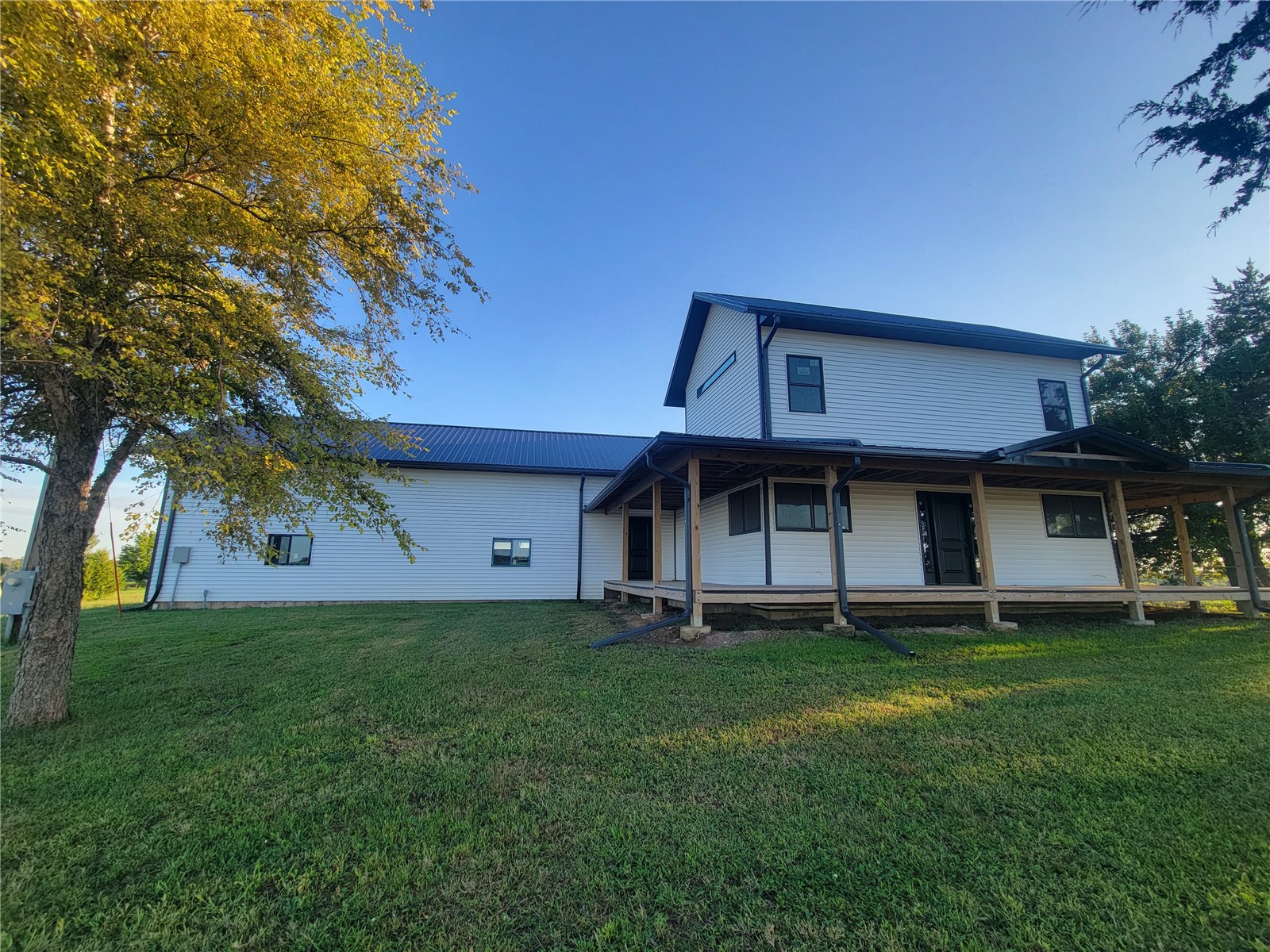 3271 190th Street Ainsworth IA 52201
