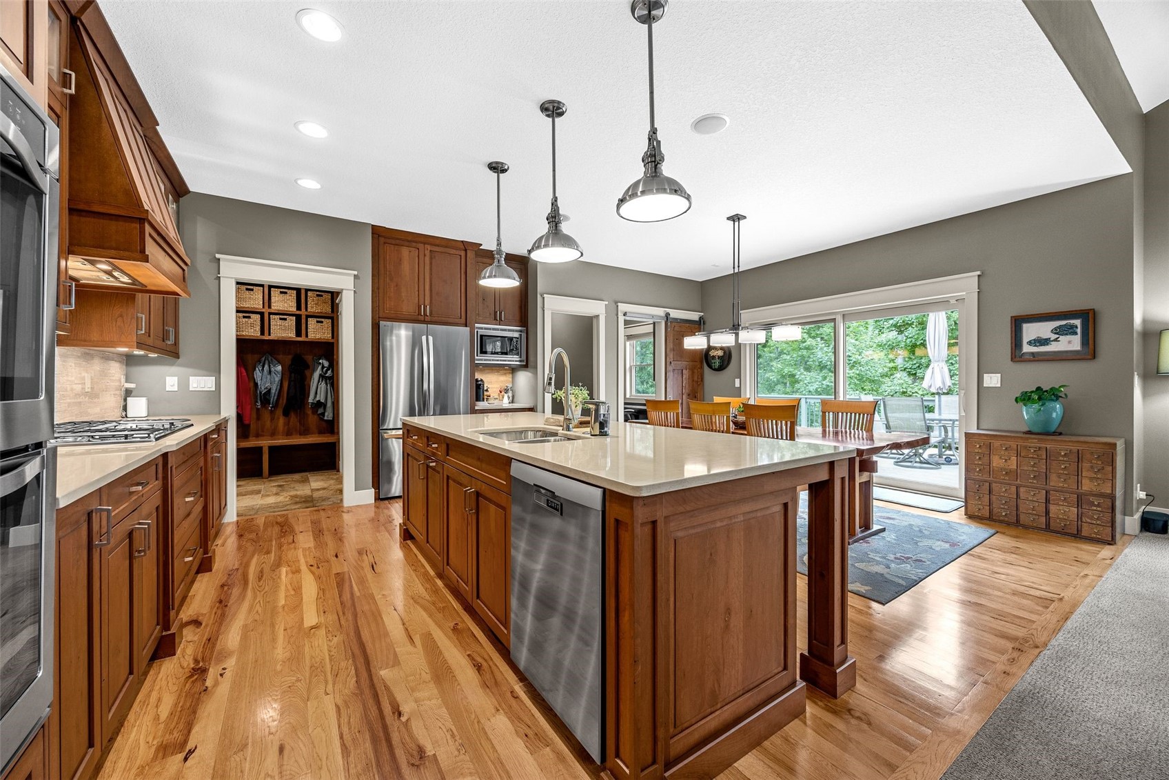 3216 Rimrock NE Cedar Rapids IA 52402