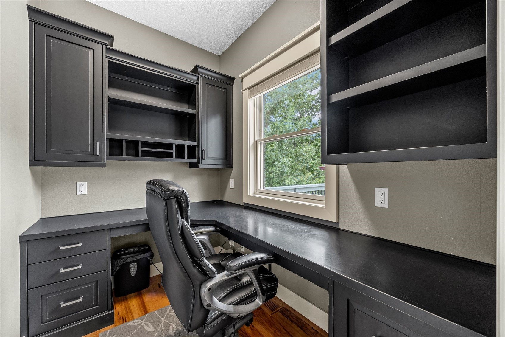 3216 Rimrock NE Cedar Rapids IA 52402