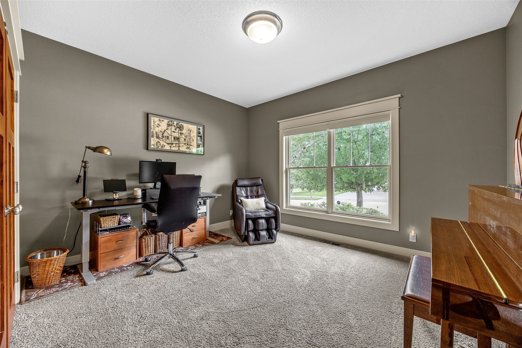 3216 Rimrock NE Cedar Rapids IA 52402
