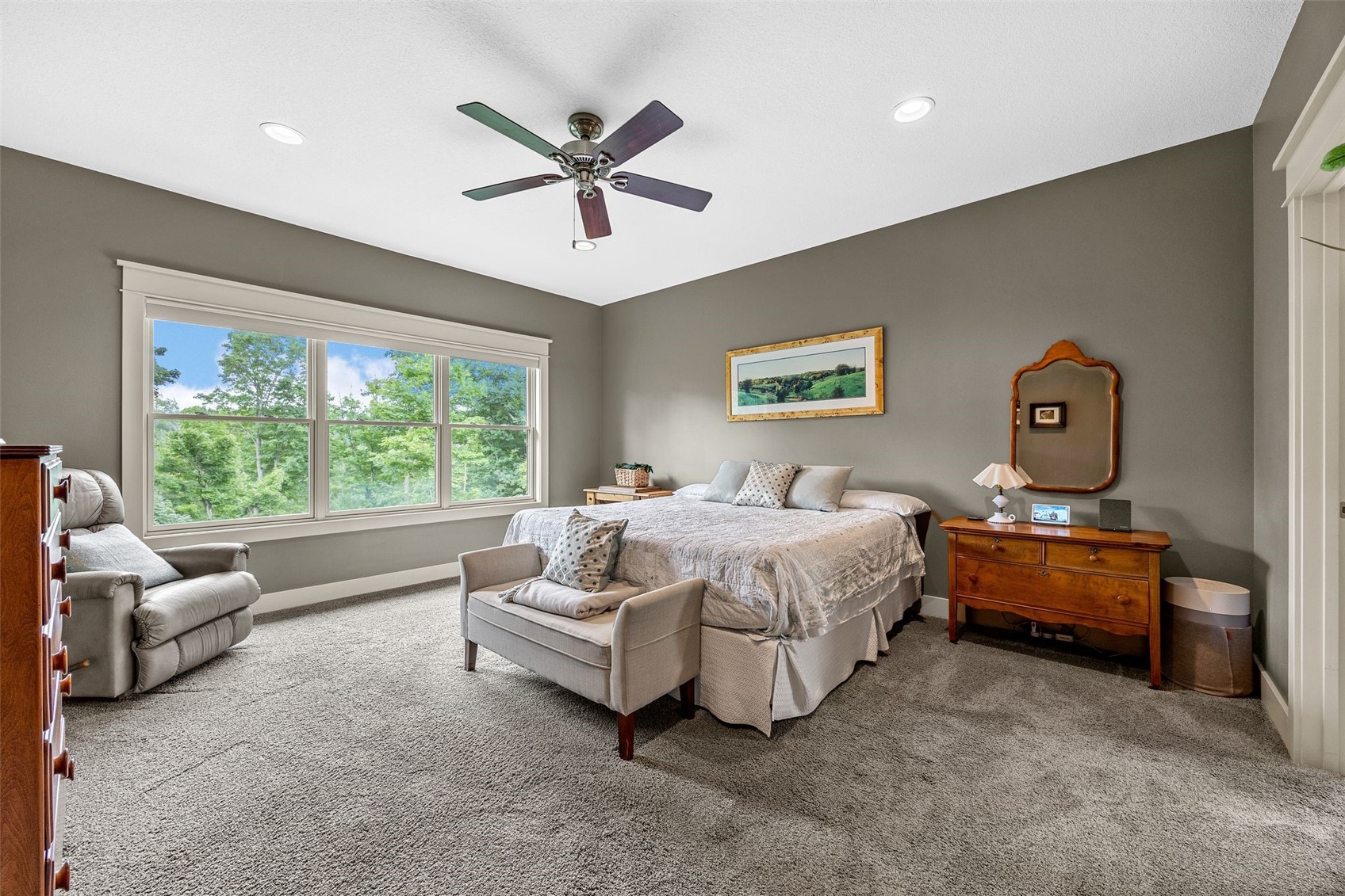 3216 Rimrock NE Cedar Rapids IA 52402