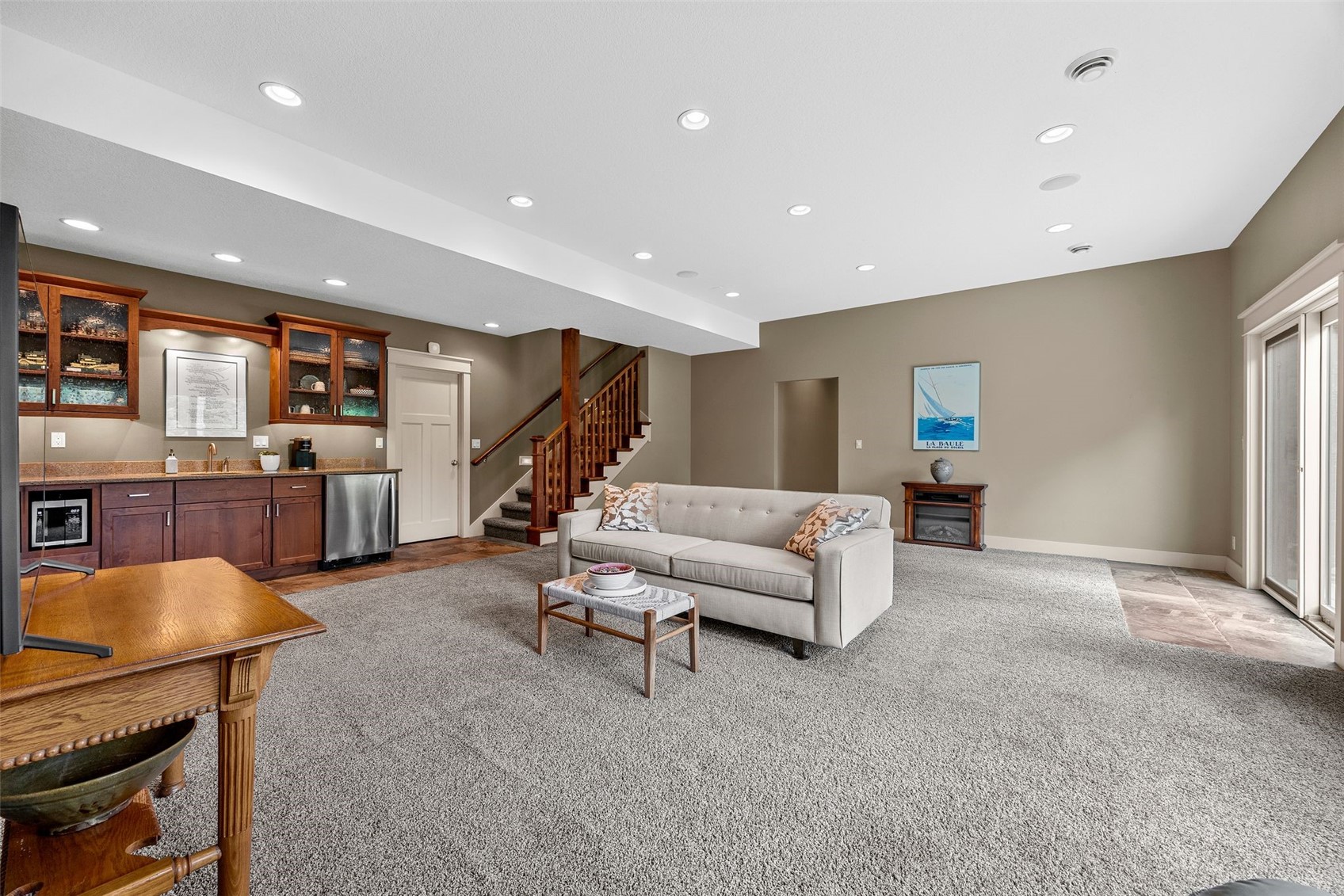 3216 Rimrock NE Cedar Rapids IA 52402