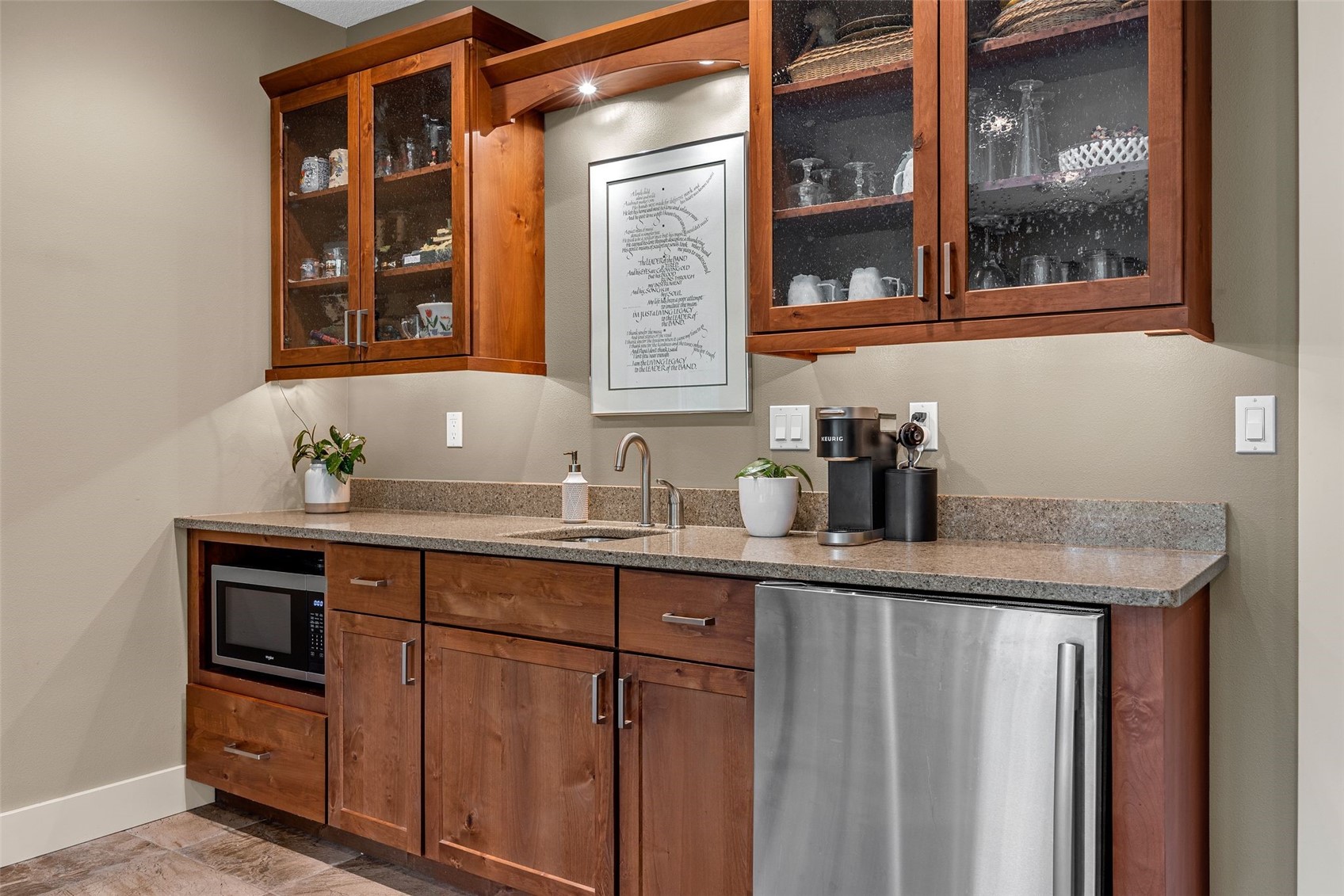 3216 Rimrock NE Cedar Rapids IA 52402