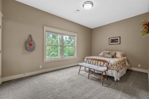 3216 Rimrock NE Cedar Rapids IA 52402