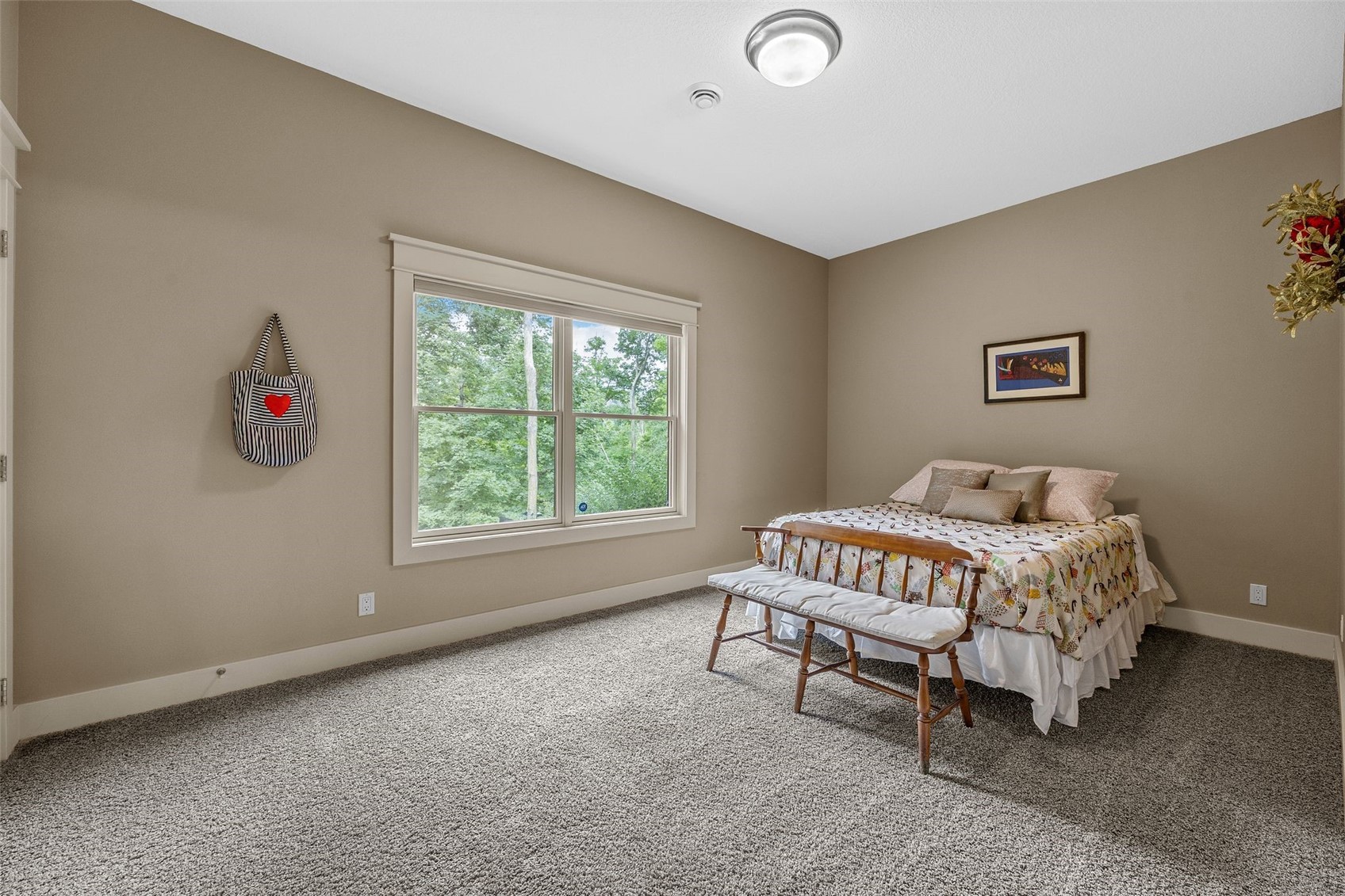 3216 Rimrock NE Cedar Rapids IA 52402