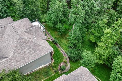 3216 Rimrock NE Cedar Rapids IA 52402