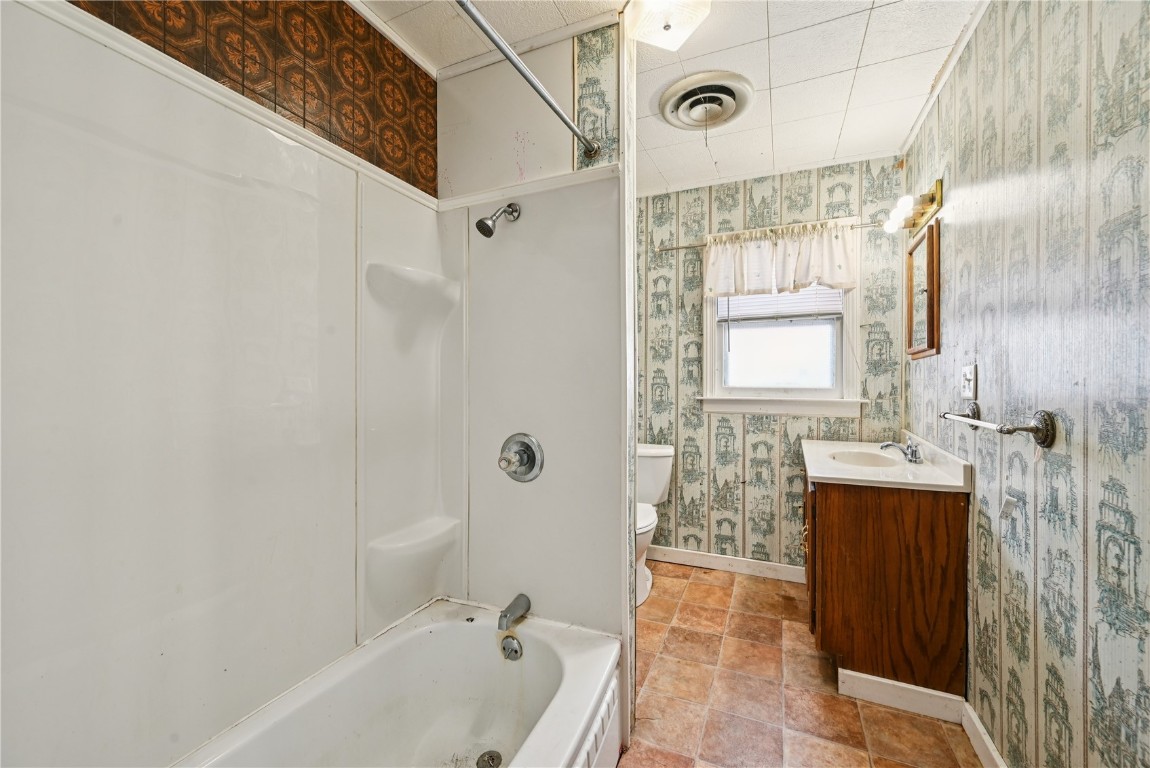 205 2nd Avenue Atkins IA 52206
