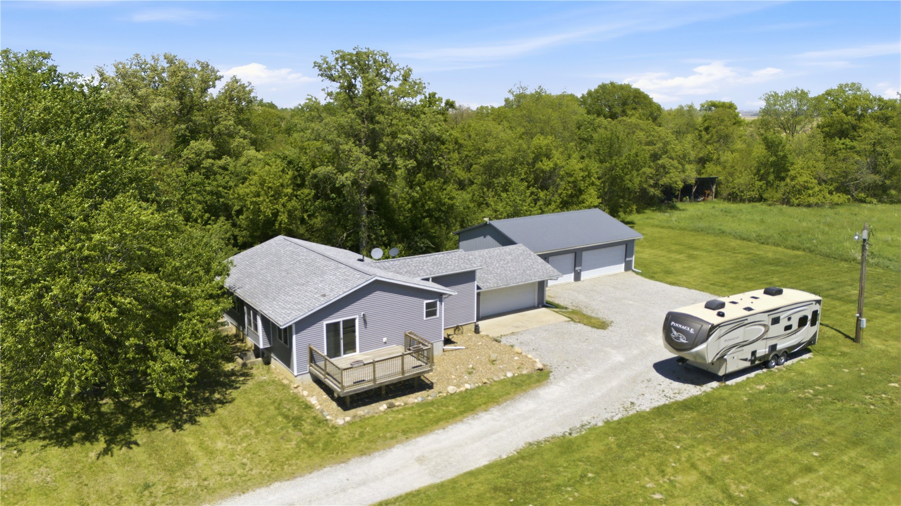 7850 20th Avenue Blairstown IA 52209