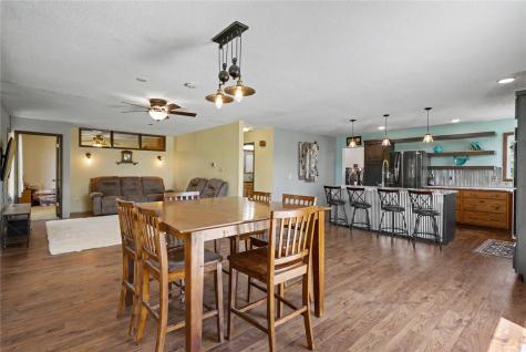 7850 20th Avenue Blairstown IA 52209