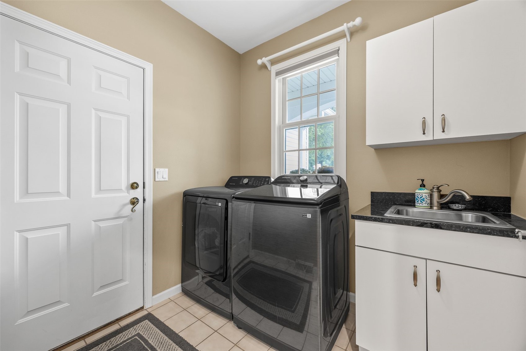 3826 Cedar Bluff Court NE Cedar Rapids IA 52411