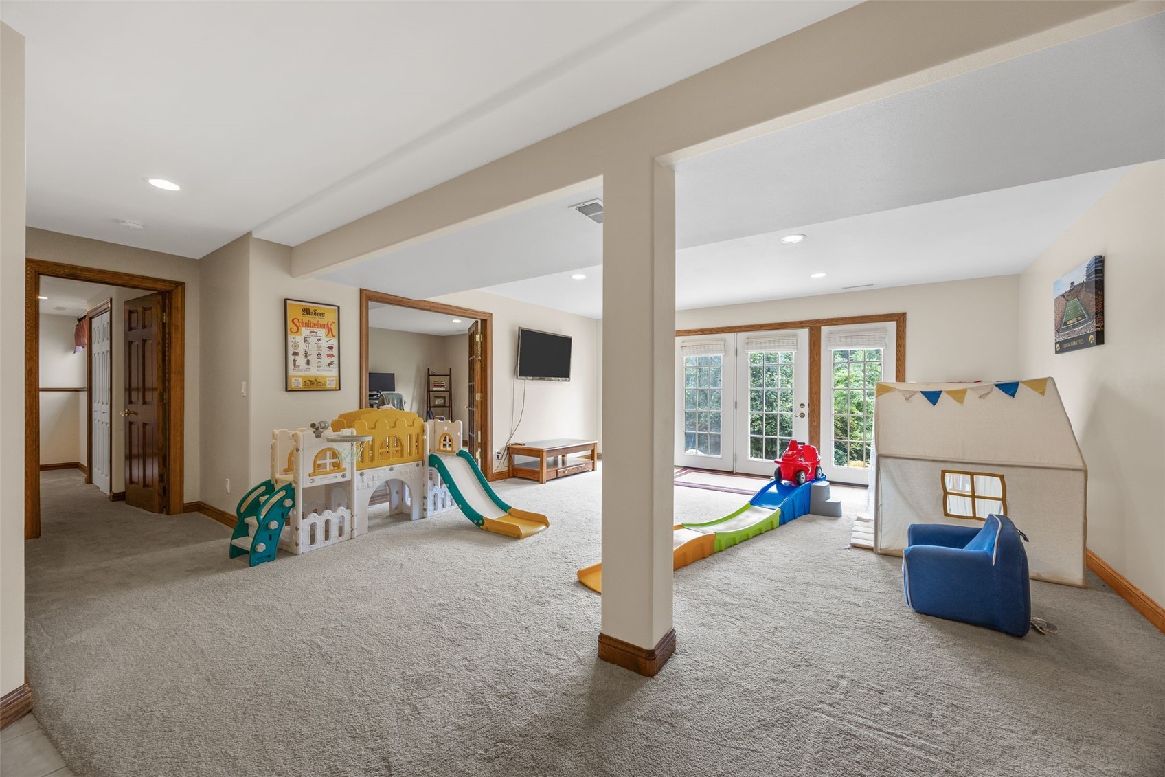 3826 Cedar Bluff Court NE Cedar Rapids IA 52411