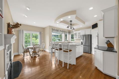 3826 Cedar Bluff Court NE Cedar Rapids IA 52411