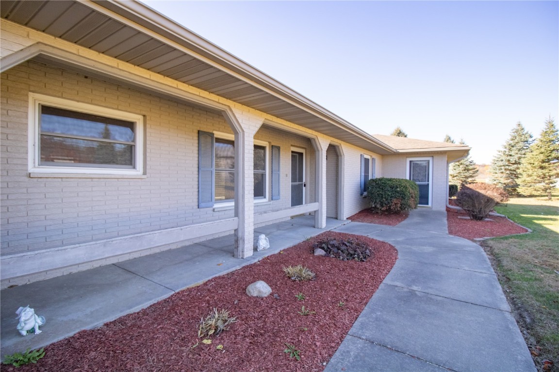 10487 Shaw Road Anamosa IA 52205