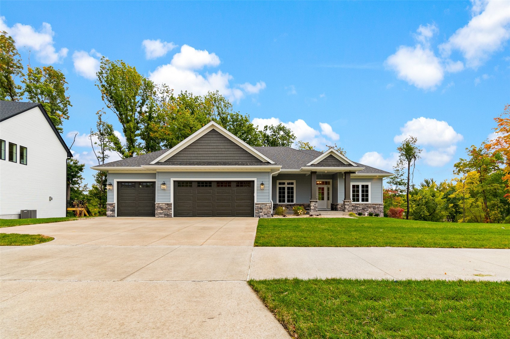 5521 Seminole Valley Trail NE Cedar Rapids IA 52411