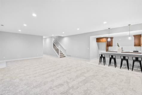 5521 Seminole Valley Trail NE Cedar Rapids IA 52411