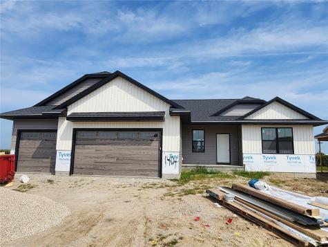 1404 Hickory Ridge Marion IA 52302