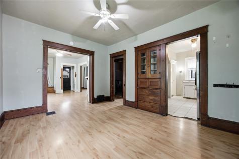 609 Mulberry Street Tipton IA 52772