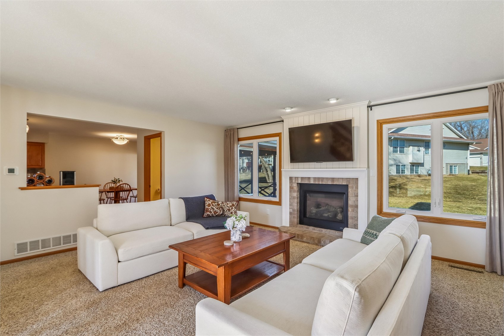 5020 Erin NE Cedar Rapids IA 52411