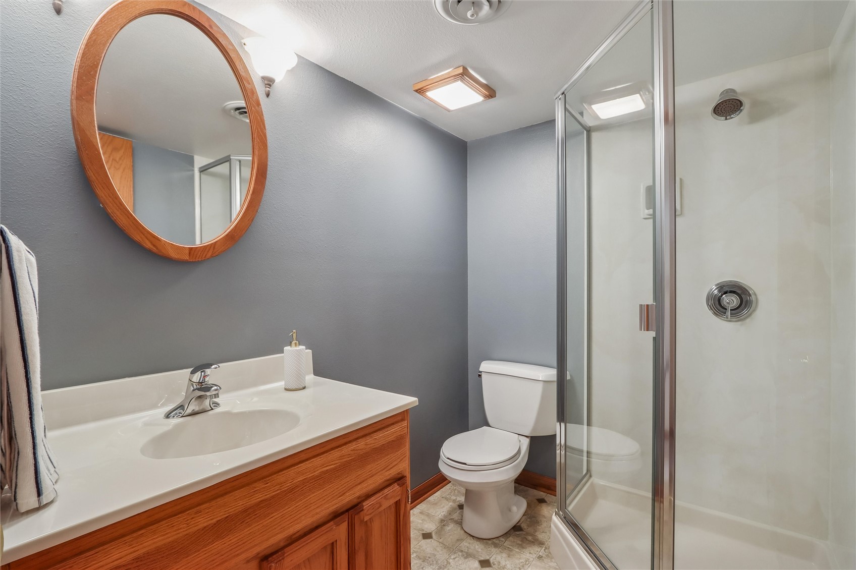 5020 Erin NE Cedar Rapids IA 52411