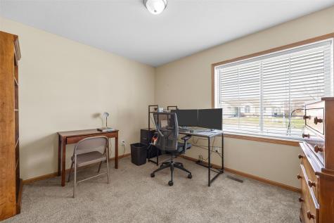 755 Alexis Lane Marion IA 52302