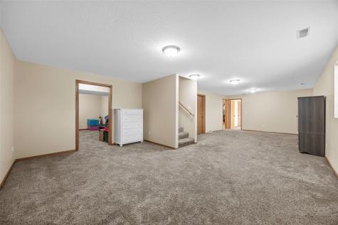 755 Alexis Lane Marion IA 52302