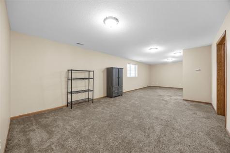 755 Alexis Lane Marion IA 52302