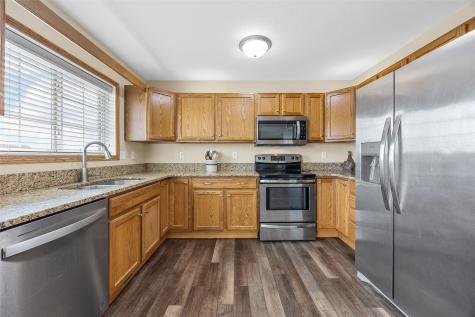 755 Alexis Lane Marion IA 52302
