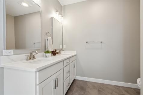 1363 Echo Ridge Lane Marion IA 52336